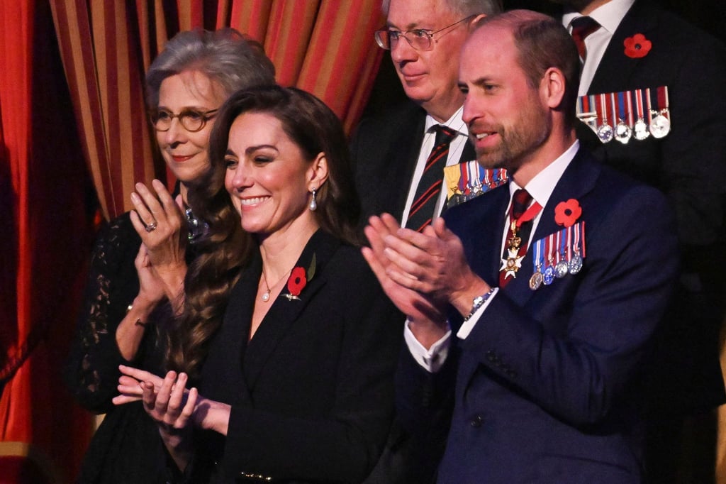 Prinzessin Kate und Prinz William beim Royal British Legion Festival of Remembrance in der Royal Albert Hall am Vorabend. Erstmals seit dem Ende ihrer Chemotherapie zeigt sich die Frau des britischen Thronfolgers wieder bei wichtigen Auftritten.