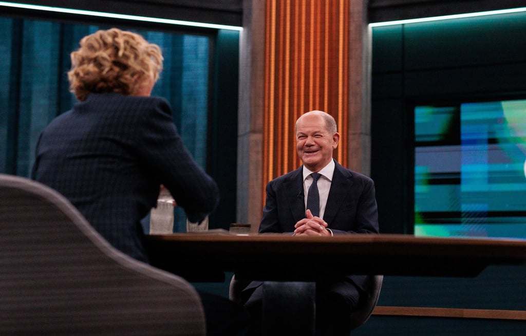 Bundeskanzler Olaf Scholz in der ARD-Sendung „Caren Miosga“.