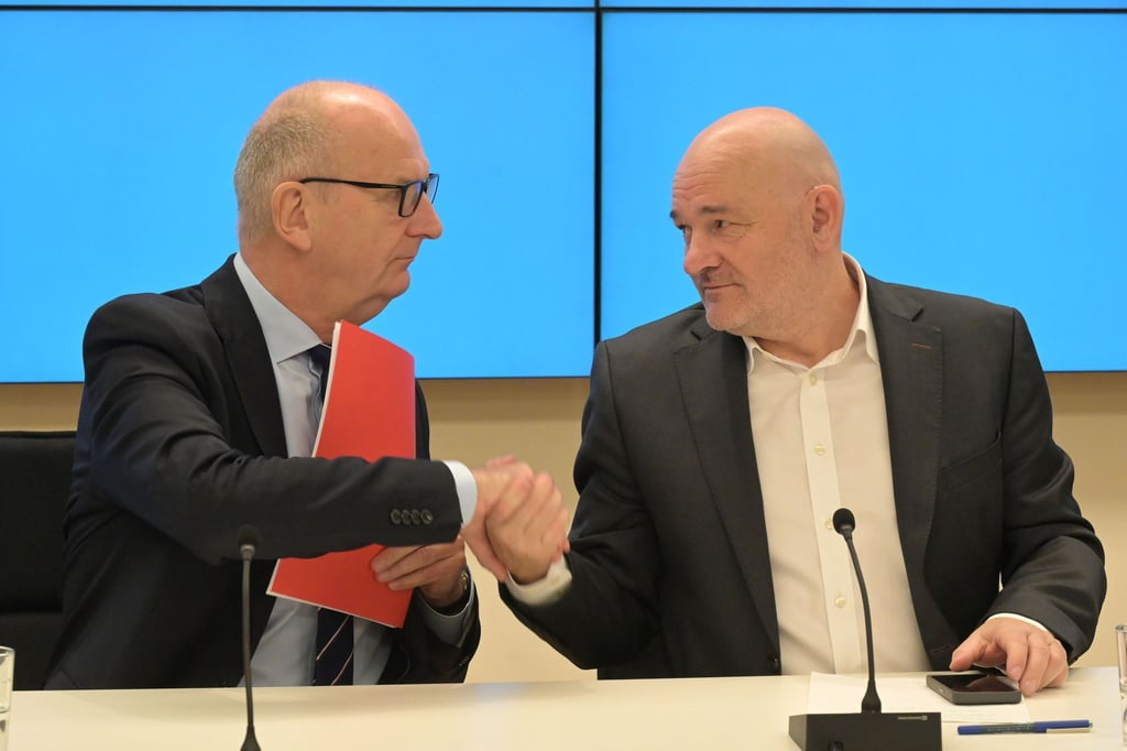 In Brandenburg verhandeln die SPD von Ministerpräsident Dietmar Woidke und das BSW von Landeschef Robert Crumbach über eine Koalition. (Archivbild)