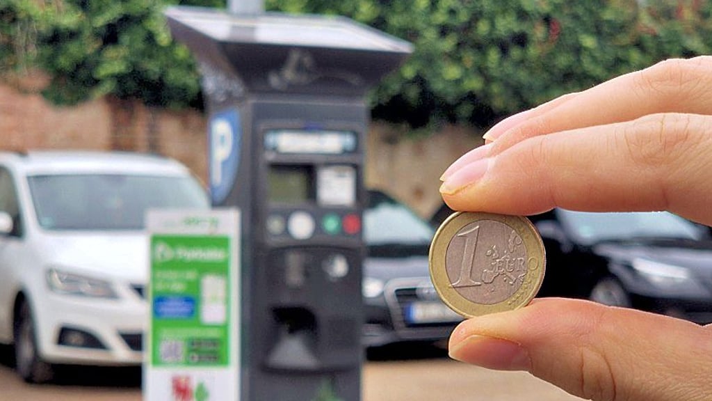 Parken in Stendal soll 2025 teurer werden. 