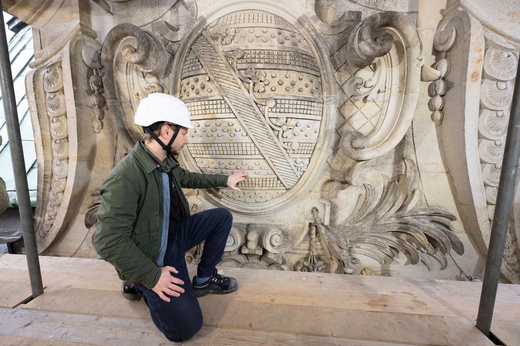 Der Dresdner Zwinger ist eine ewige Baustelle, denn immer wieder müssen Teile restauriert werden.