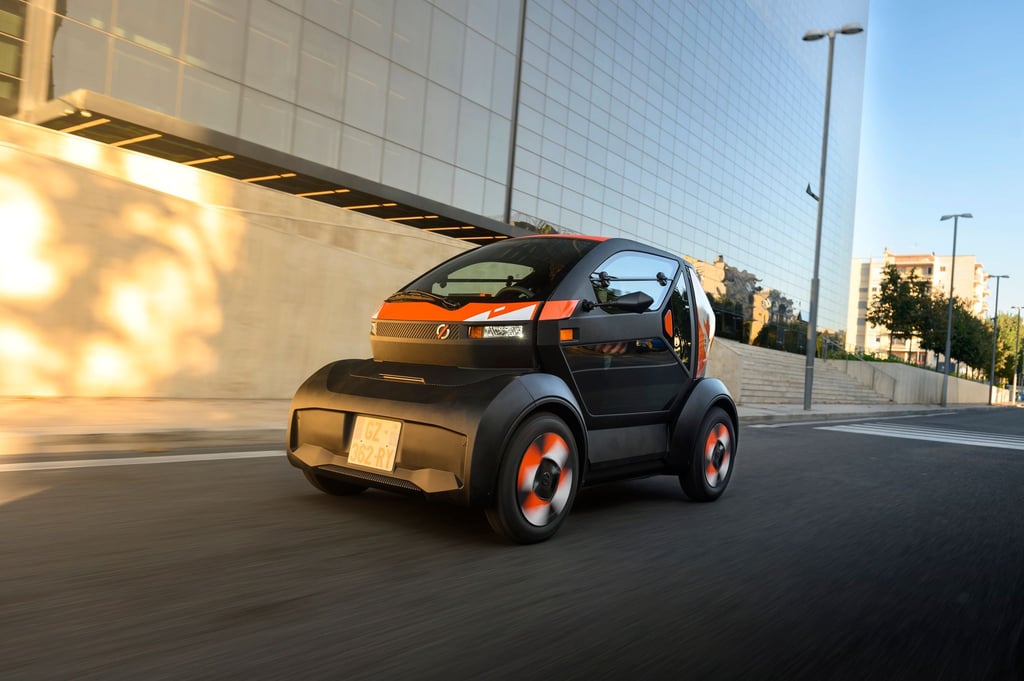 Der Renault Twizy kehrt als Mobilize Duo zurück und ist in Frankreich ab ca. 10.000 Euro erhältlich. Nach Deutschland kommt er Anfang 2025.