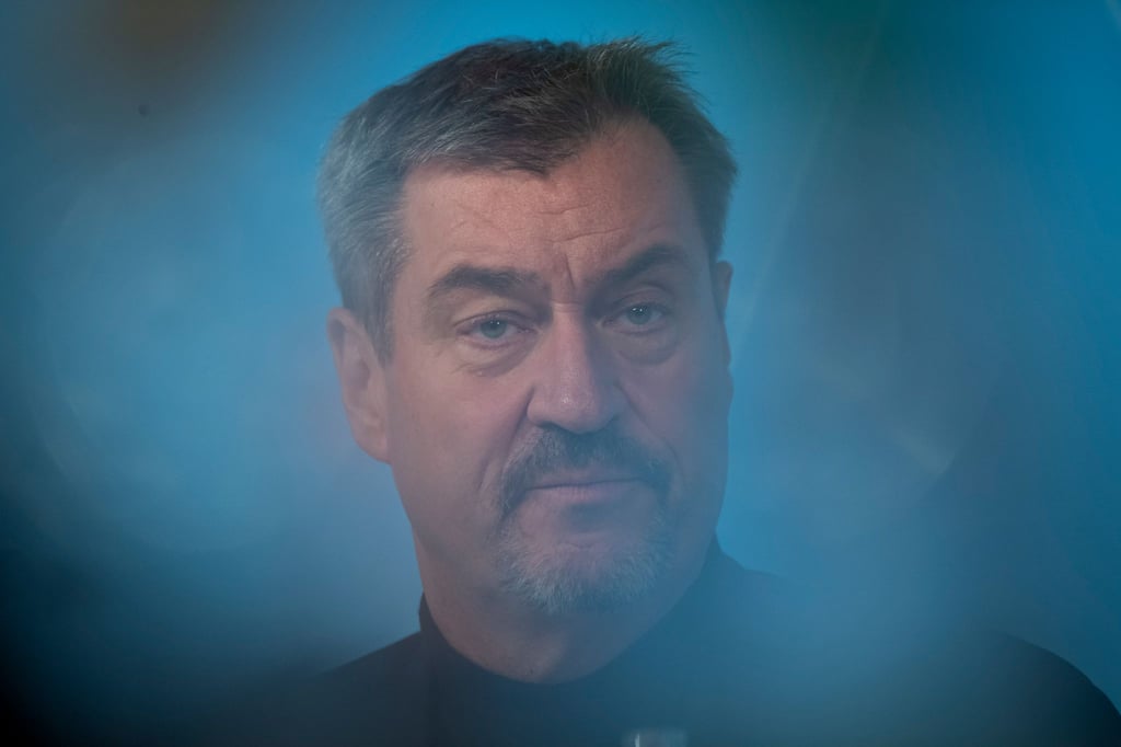 Nur wenn der Bund die Gesamtfinanzierung stemmen kann, sieht CSU-Chef Söder eine Zukunft für das Deutschlandticket.