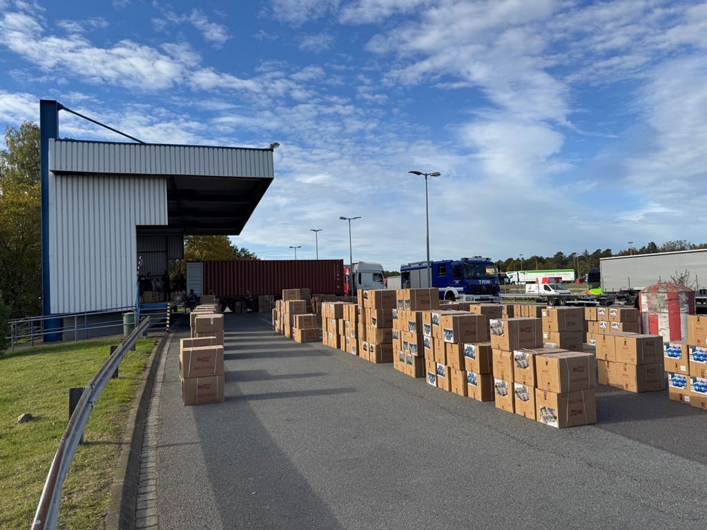 Der Zoll hat zwölf Tonnen falsch etikettierte chinesische Bettwäsche entdeckt.