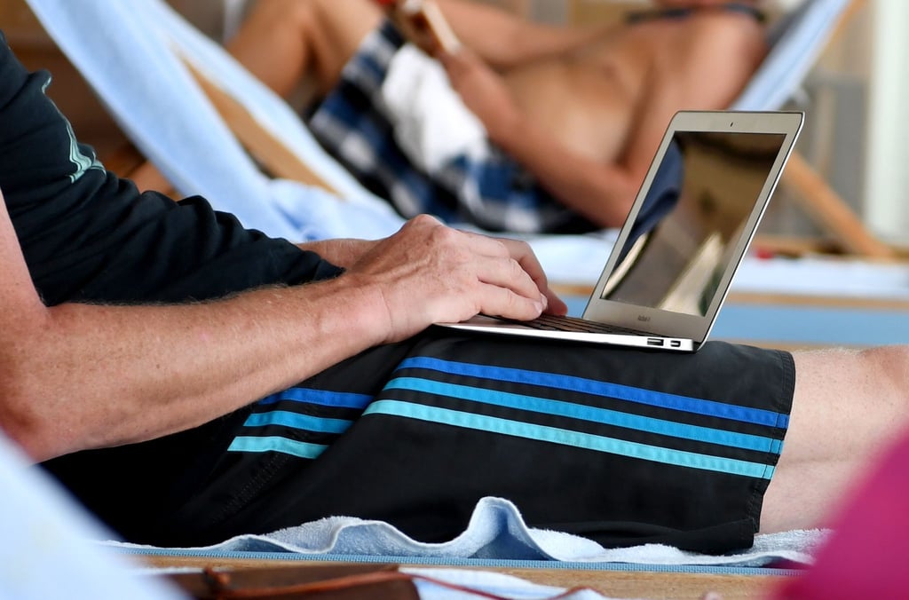 Die Verbraucherzentralen bieten mit dem „Pauschalreise-Check“ ein neues Online-Tool, das Urlauber bei Problemen mit Pauschalreisen unterstützt.