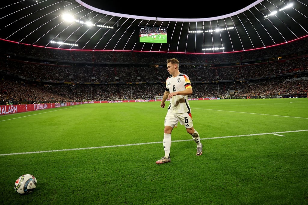 Joshua Kimmich trägt die Kapitänsbinde mit der Erfahrung von 95 Länderspielen.