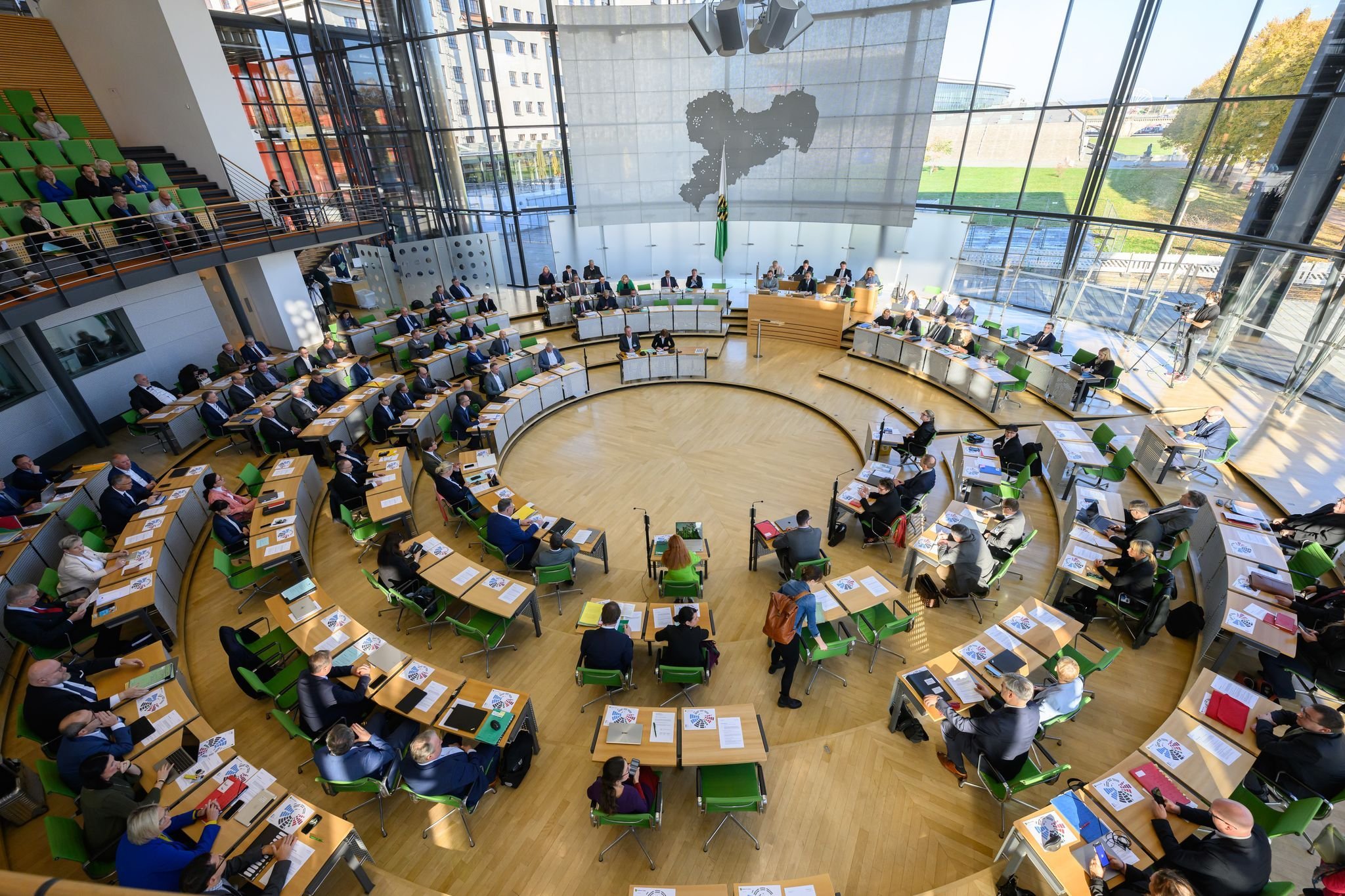 Sächsischer Landtag: Linke Mit Antrag Gegen Militärische Forschung An ...