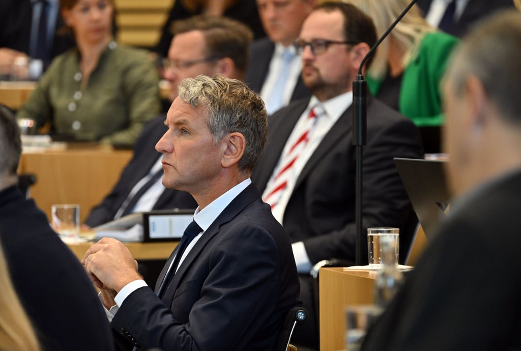 Massive Kritik am Haushaltsentwurf der Regierung kommt unter anderem vom AfD-Fraktionsvorsitzenden Björn Höcke. (Archivbild)