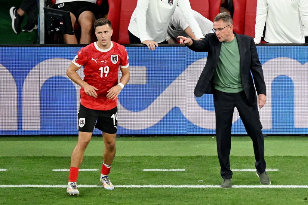 In der Nations League auf Erfolgskurs: Trainer Ralf Rangnick und Leipzigs Christoph Baumgartner.