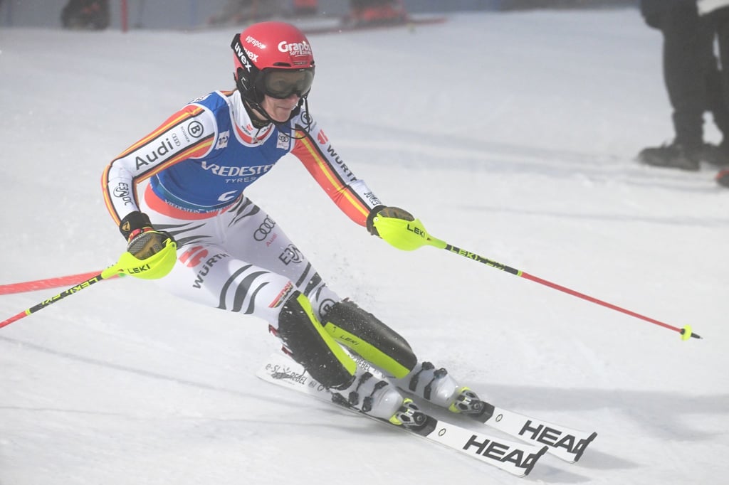 Skirennfahrerin Lena Dürr mag den Slalomhang von Levi.