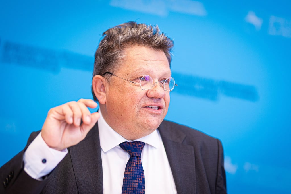 Gesundheitsminister Andreas Philippi will hohe Strafen bei Verstößen gegen das Cannabis-Gesetz. (Archivfoto)
