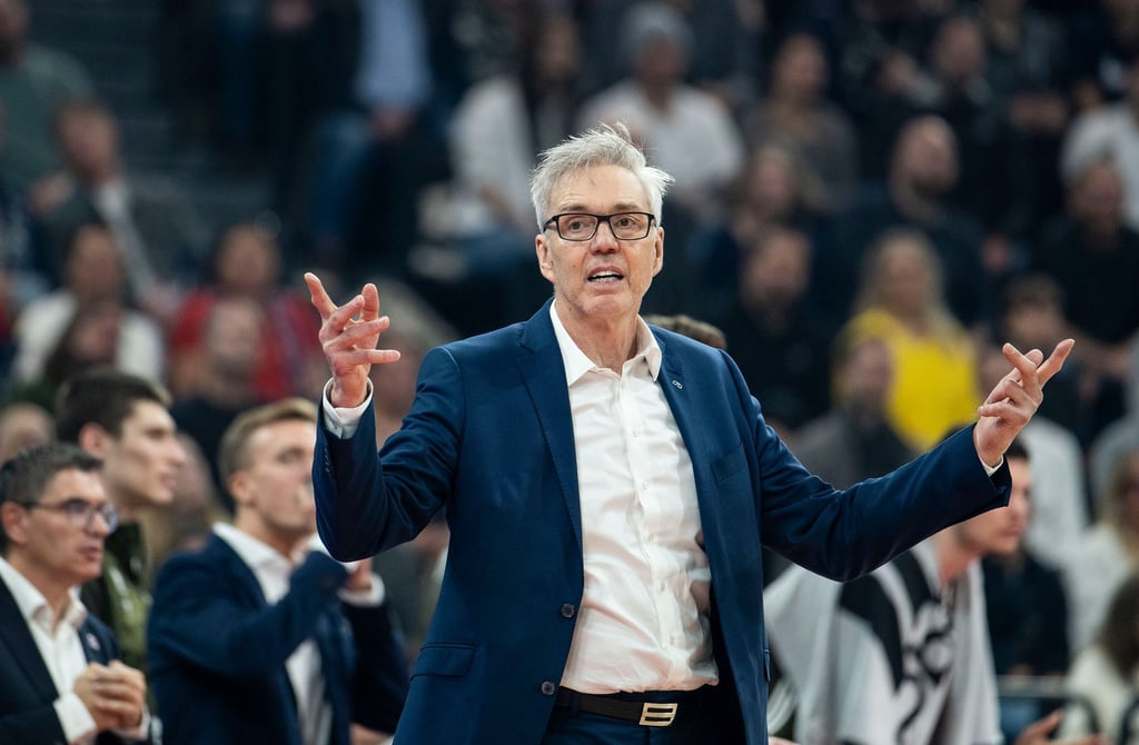 Coach Gordon Herbert fehlte den Bayern-Basketballern gegen Bonn wegen einer Erkrankung.