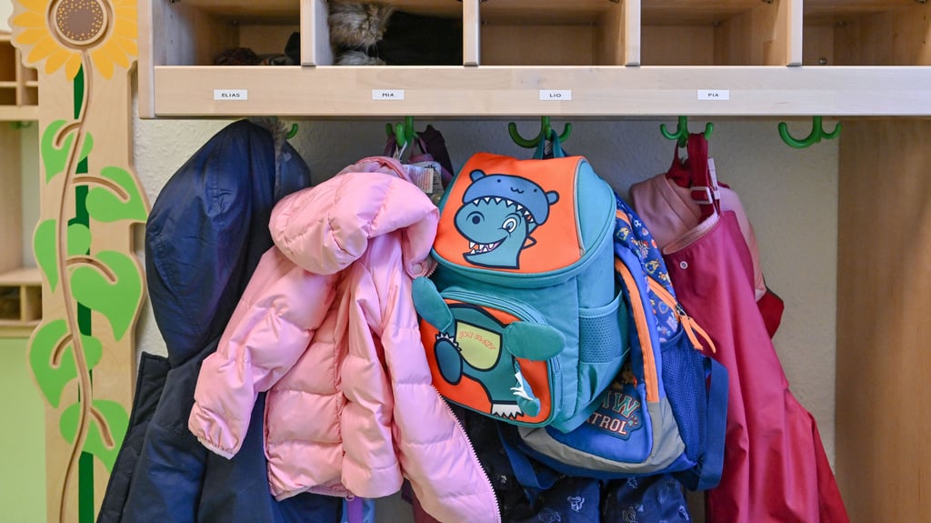 Symbolfoto - Der Plan ist, das von der Blankenheimer Kindertagesstätte genutzte Schulgebäude in seiner Höhe zu stutzen.