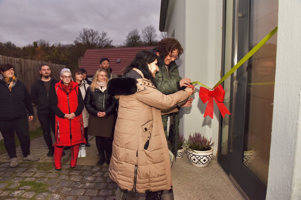 In einem ehemaligen Mehrfamilienhaus in der Hettstedter Berggrenze 9 befindet sich die Kinder- und Jugendwohnung „Unsere kleine Welt“.