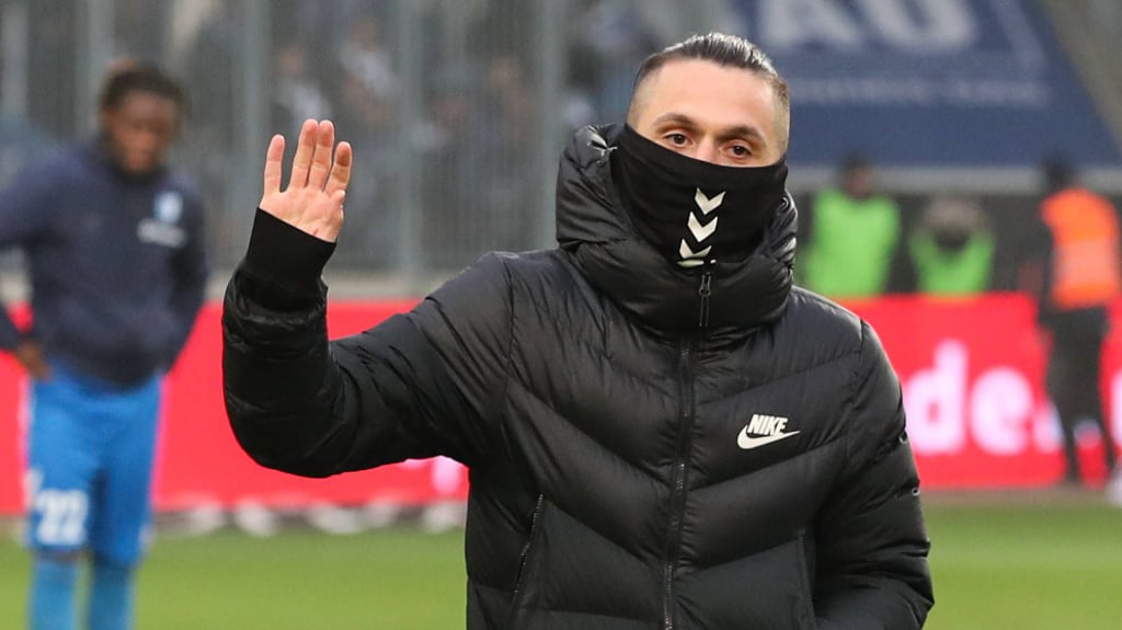 Baris Atik war verletzungsbedingt zuletzt nur Zuschauer beim 1. FC Magdeburg. Ändert sich das am Sonntag gegen Jahn Regensburg?