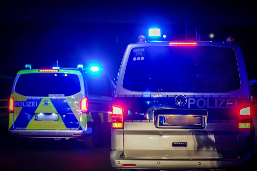 Die Polizei an einem Einsatzort.