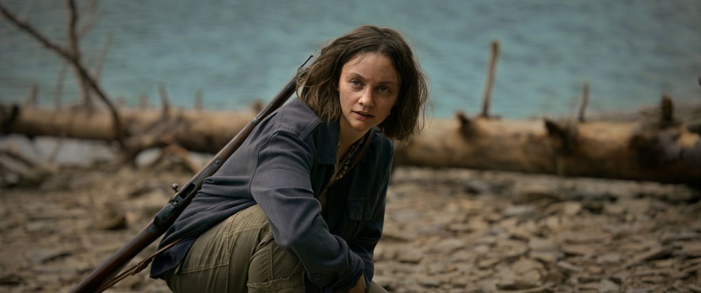 Mathilde Bundschuh als Skalde in einer Szene des Films „Milchzähne“.