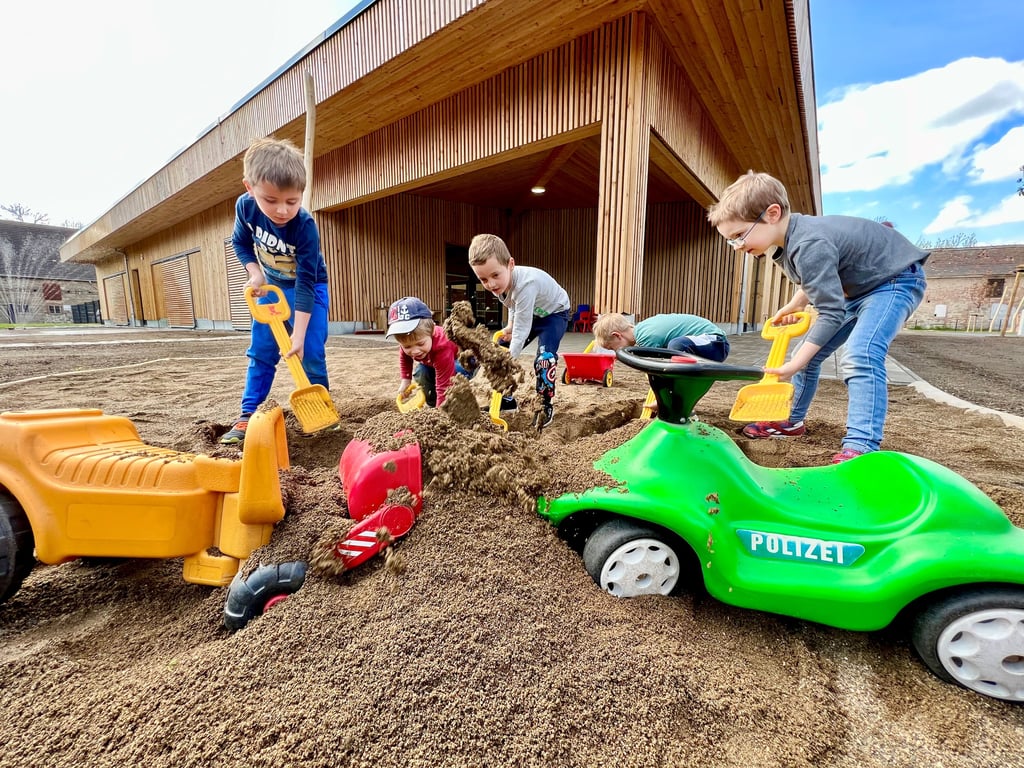 Zuletzt investierte die Verbandsgemeinde Saale-Wipper in den Neubau der Ilberstedter Kindertagesstätte "Pusteblume". 2023 wurde das Gebäude bezogen.