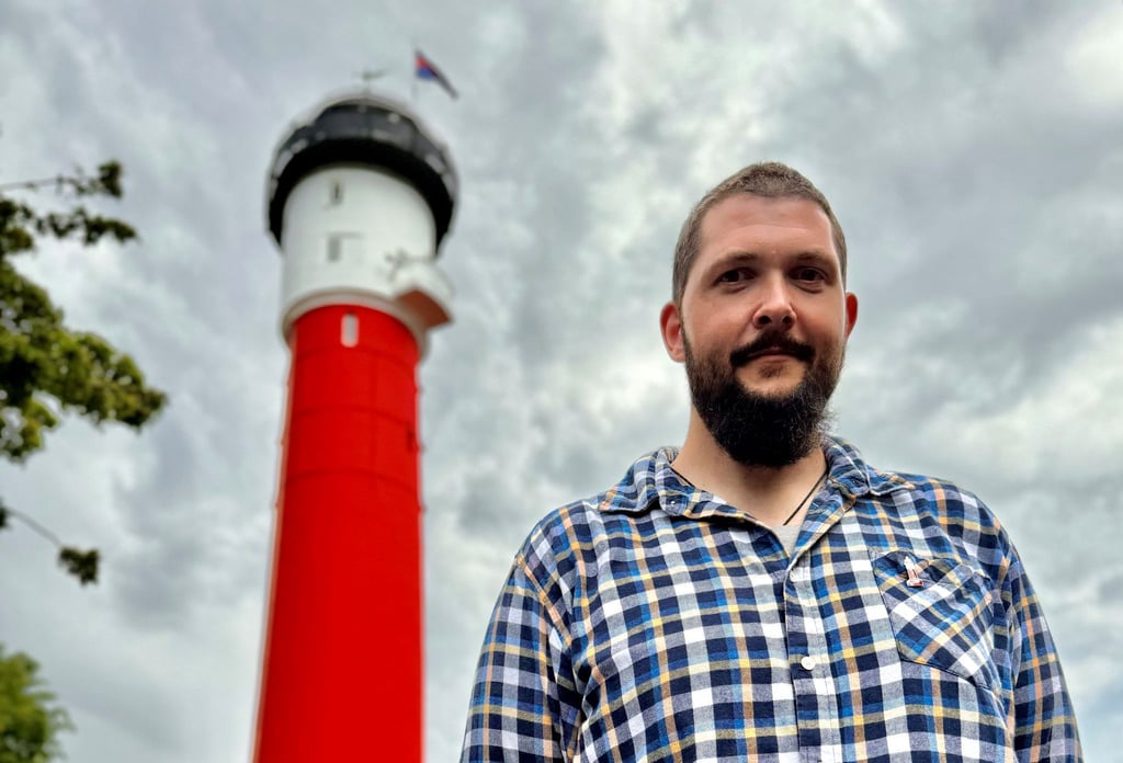 Wangerooges neuer Leuchtturmwärter, Daniel Jochheim, möchte bald freie Trauungen in dem Inselwahrzeichen anbieten. (Archivbild)