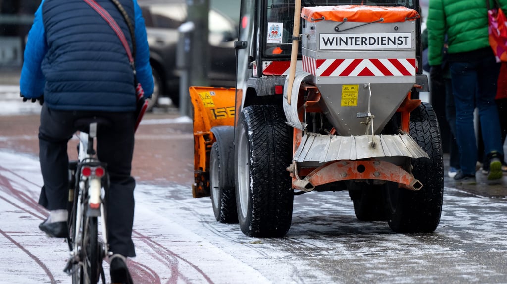 Wenn's glatt wird im Land, ist der Winterdienst gefragt.