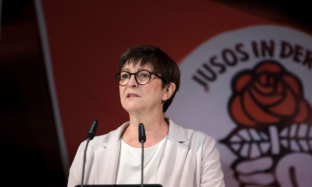 SPD-Chefin räumt ein, dass die Debatte über die K-Frage nicht gut gelaufen ist. Einen langfristigen Schaden sieht sie aber nicht.