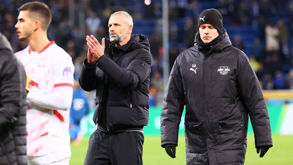 RB-Verteidiger Lukas Klostermann (r.) musste im Spiel gegen Hoffenheim zur Pause vom Feld