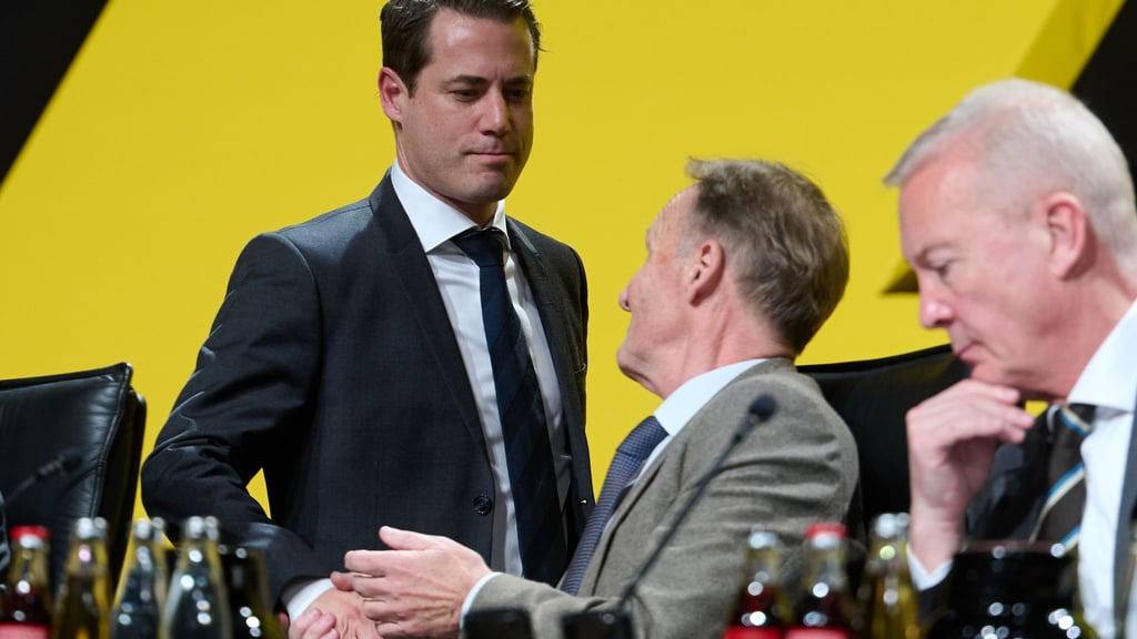 Lars Ricken (links) und Hans-Joachim Watzke wollen bei Borussia Dortmund zusammenstehen