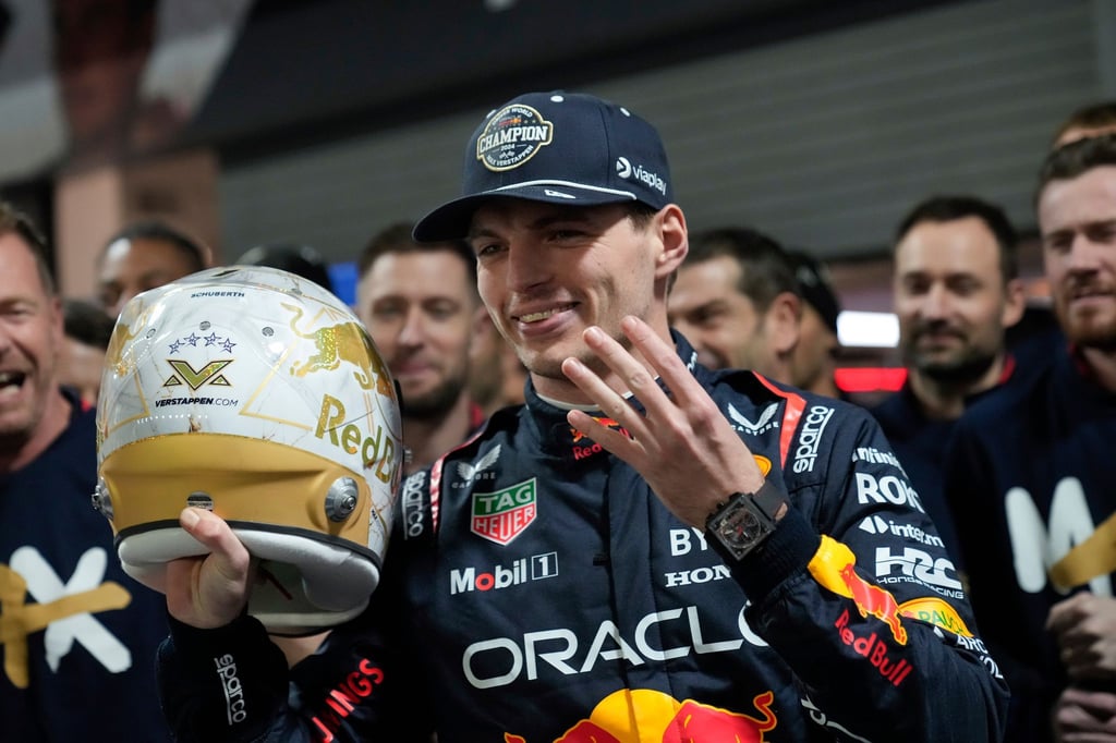 Max Verstappen zeigt es an: Er hat Titel Nummer 4 sicher.