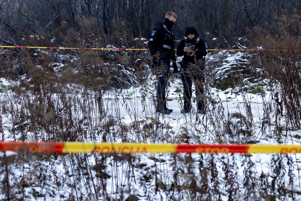 Man stehe zu dem Absturz in Litauen „im engen Austausch mit den beteiligten Stellen im In- und Ausland, um den Sachverhalt schnellstmöglich aufzuklären“, hieß es in deutschen Sicherheitskreisen.