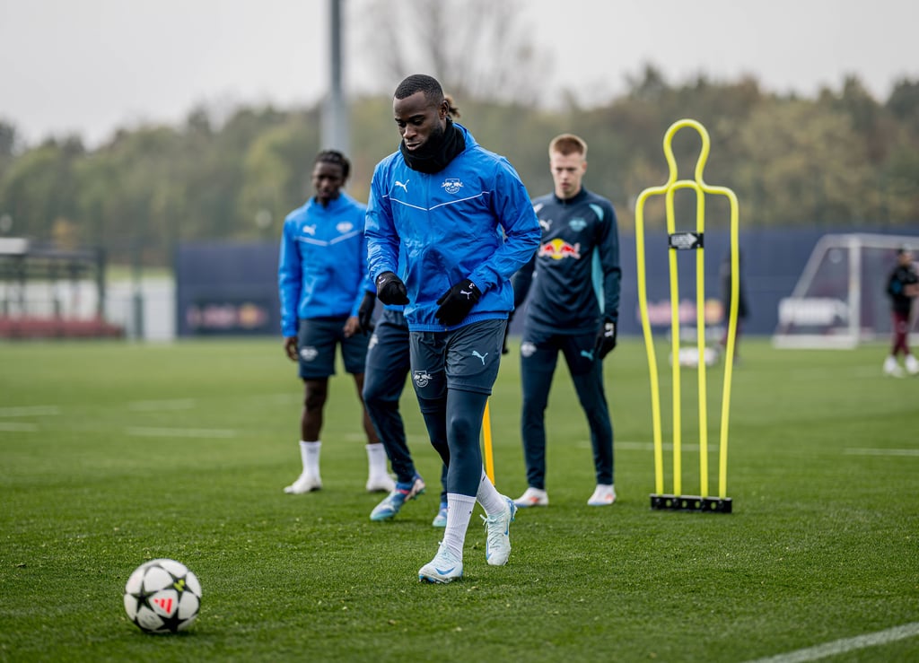 Lutsharel Geertruida wird Klostermann wohl ersetzen.