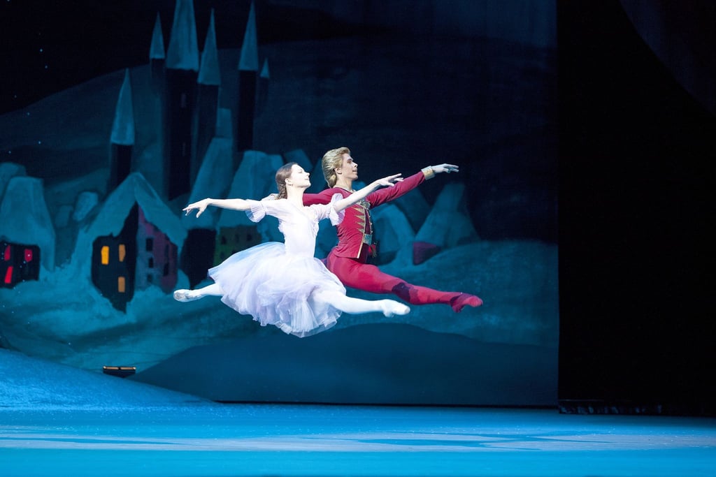 Das Ballett Nussknacker gilt als die beliebteste, aber auch teuerste Aufführung im Bolschoi Theater. (Archivbild)