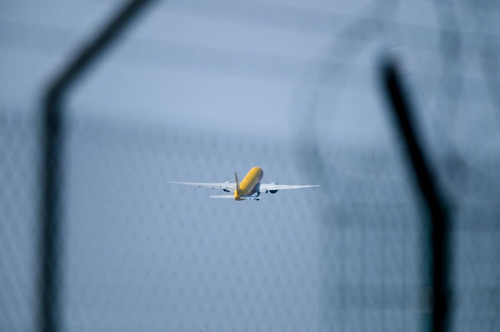 Ein in Leipzig gestartetes Frachtflugzeug ist in Litauen abgestürzt. (Archivbild)