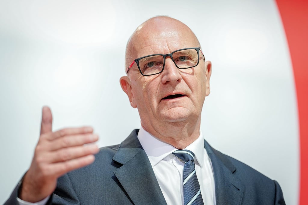 Brandenburgs Ministerpräsident Dietmar Woidke (SPD) sieht noch Hürden bei den Verhandlungen mit dem BSW über eine Koalition. (Archivbild)