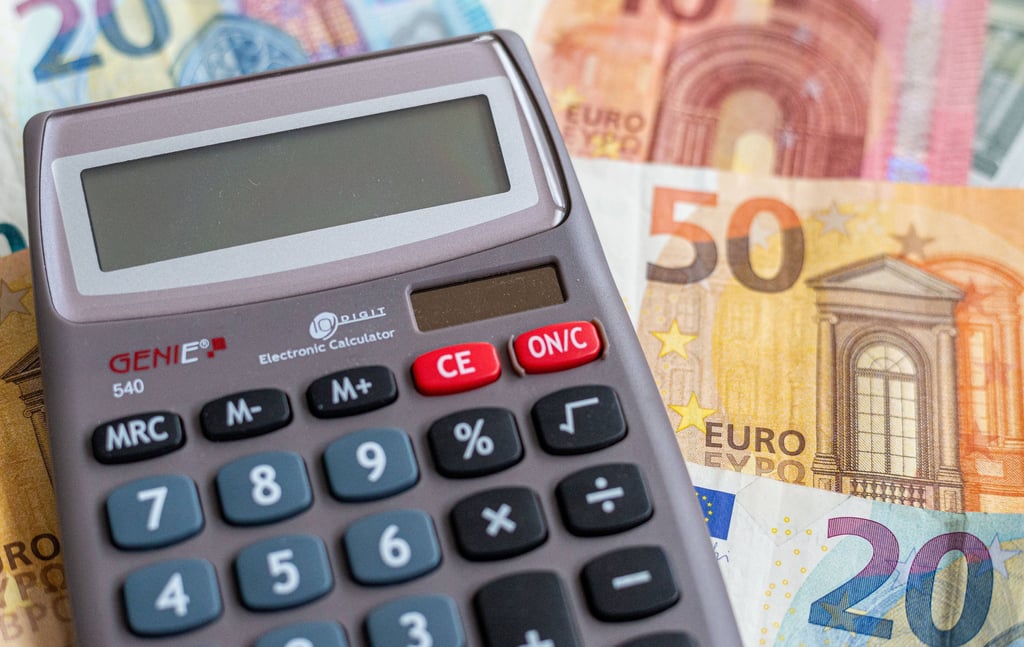Symbolfoto - Die Verbandsversammlung des Wasserverbands Südharz hat die Aufnahme zweier Kredite über insgesamt 31,5 Millionen Euro abgelehnt.
