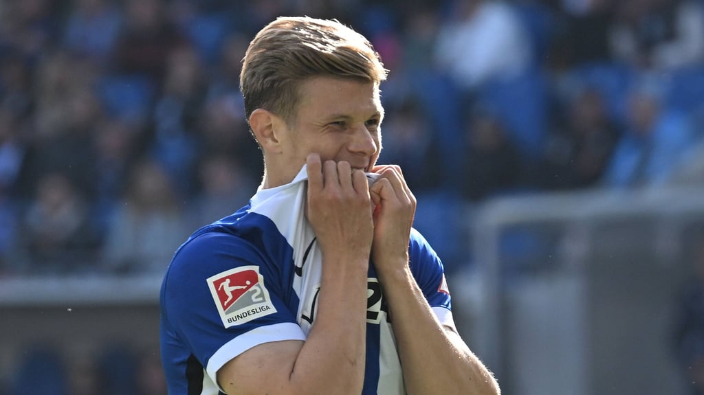 Luca Schuler hat es schwer bei seinem neuen Arbeitgeber Hertha BSC. Am Freitag trifft er auf seinen Ex-Verein, dem 1. FC Magdeburg.