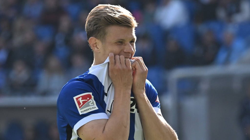 Luca Schuler hat es schwer bei seinem neuen Arbeitgeber Hertha BSC. Am Freitag trifft er auf seinen Ex-Verein, dem 1. FC Magdeburg.