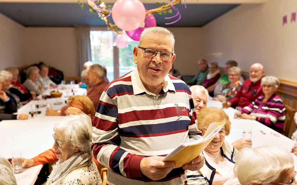 Die Senioren aus Latdorf treffen sich regelmäßig. Udo Kreisler (vorn) hält die Organisationsfäden in der Hand.