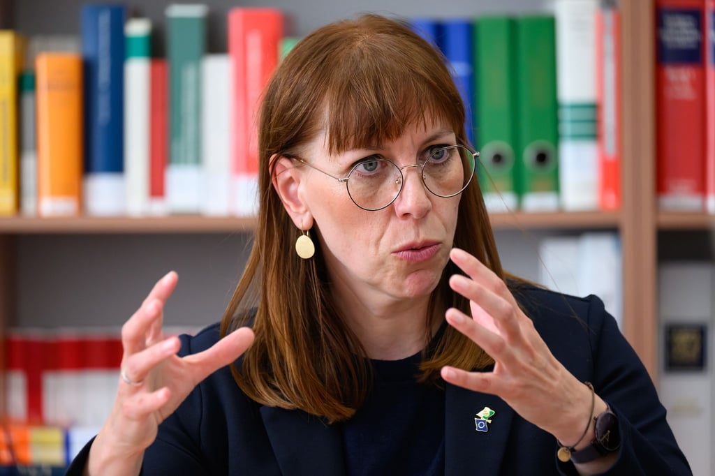 Gleichstellungsministerin Katja Meier (Grüne) hat auf die weitreichenden Folgen von Teilzeitarbeit hingewiesen (Archivbild).