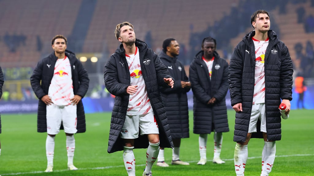 Die Leitwölfe nach der Niederlage: Kevin Kampl und Willi Orban.