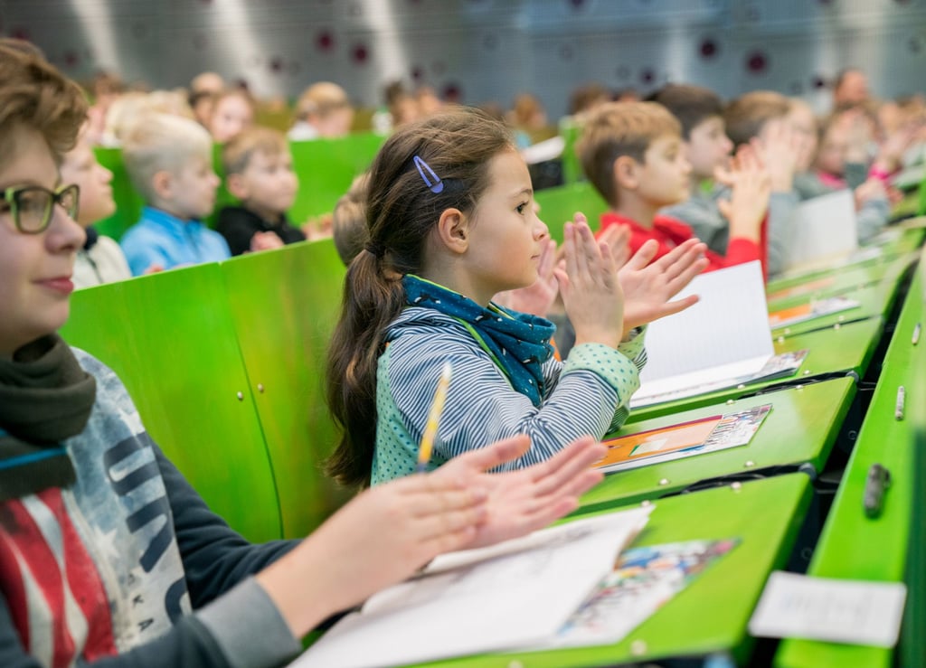 Viermal jährlich bevölkern Junior-Studenten das Wernigeröder AudiMax; Im Dezember geht es um den Nationalpark Harz.