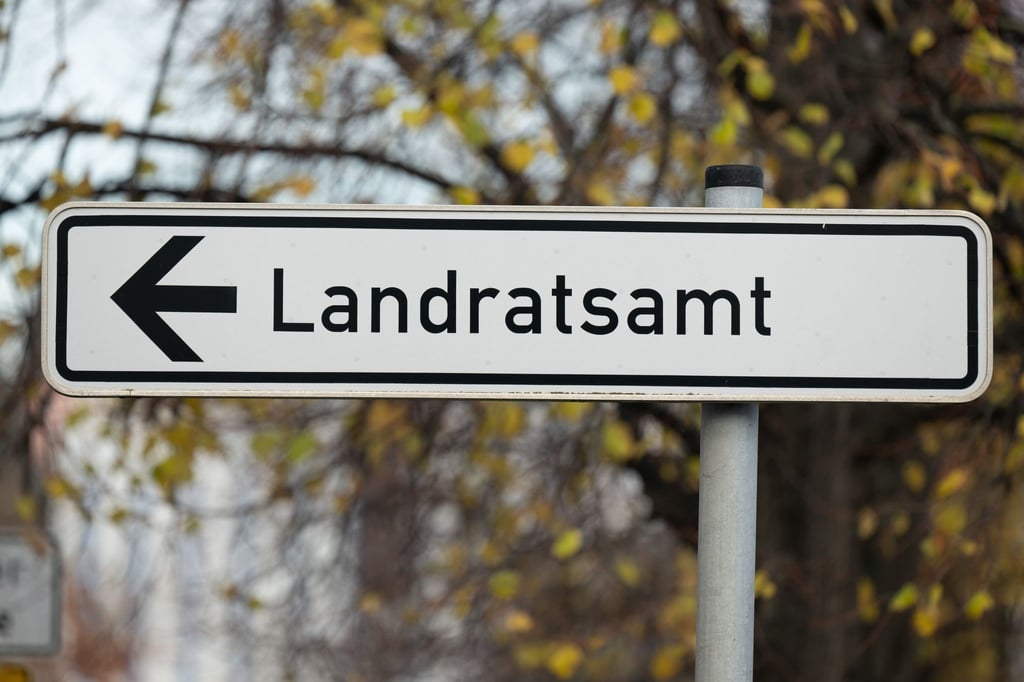 Wer wird neuer Landrat in Mittelsachsen? Fünf Kandidaten haben ihren Hut in den Ring geworfen (Symbolbild)