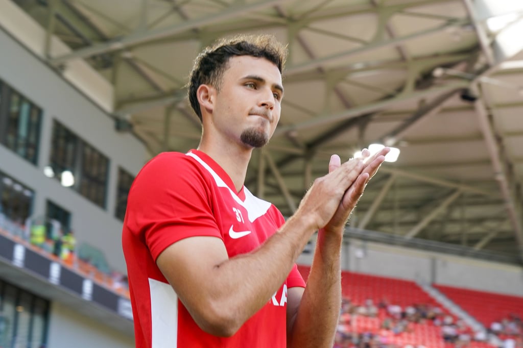 Max Rosenfelder bleibt beim SC Freiburg.