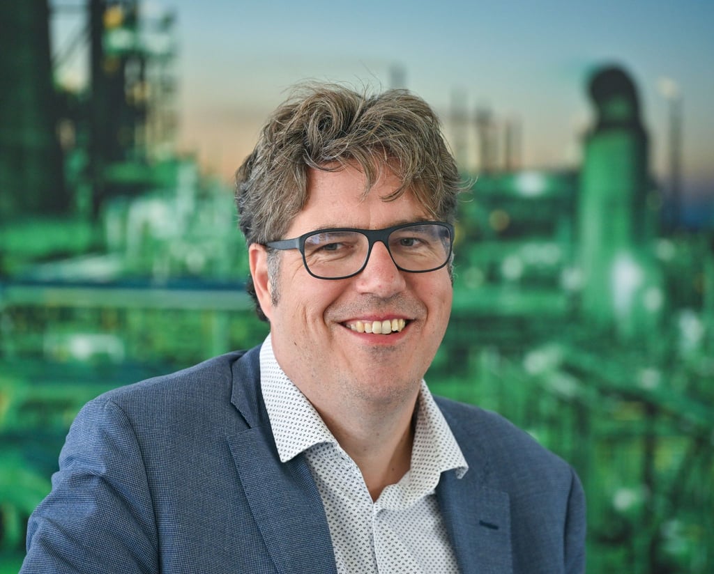 Staatssekretär Michael Kellner rät Rosneft zu einem zügigen Verkauf seiner Anteile an kritischer Infrastruktur in Deutschland. (Archivbild)