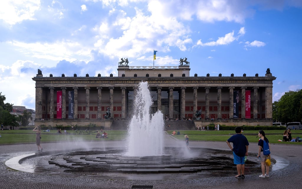 Auch Häuser wie das Alte Museum auf der Museumsinsel beteiligen sich am Museumssonntag. (Archivbild)