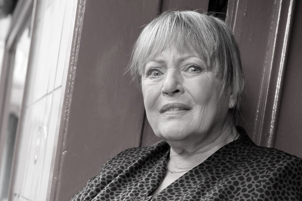 Karin Baal 2009 in Hamburg am Set des Fernsehfilms „Vergiss nie, dass ich Dich liebe“. (Archivfoto)