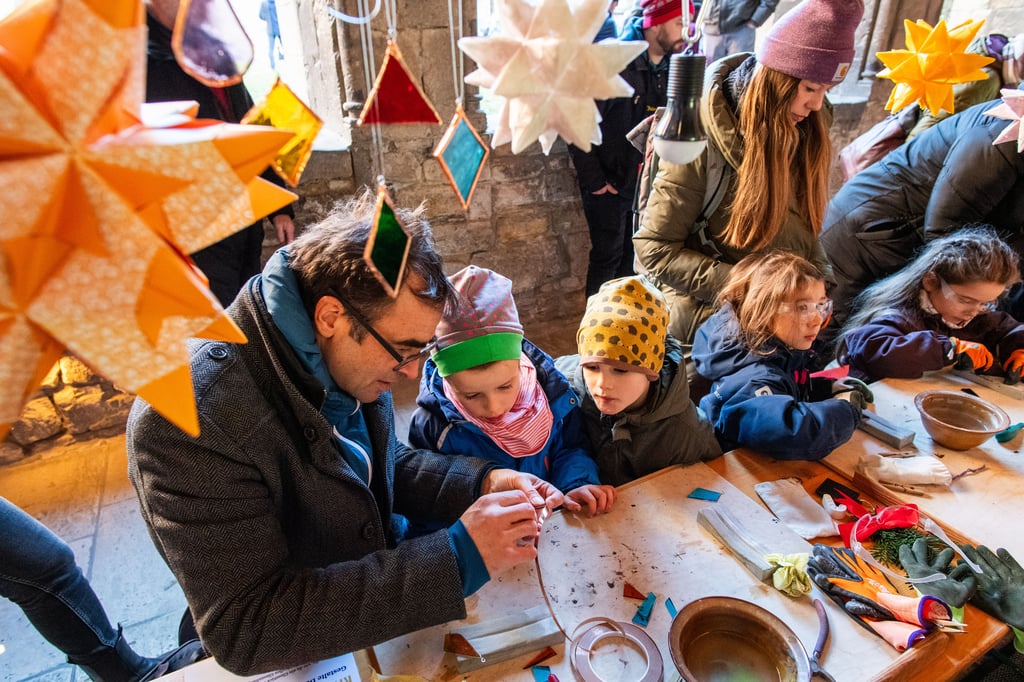 Die Kinderdombauhütte lud zum Basteln ein.,