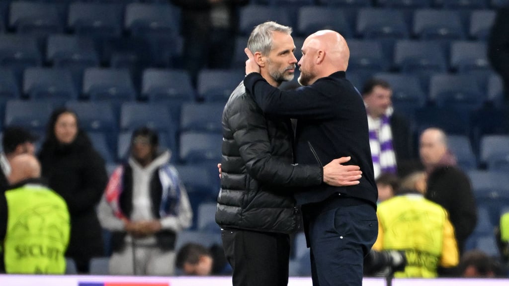 RB-Trainer Marco Rose (l.) und sein "Verbündeter" Rouven Schröder müssen Servus zueinander sagen.