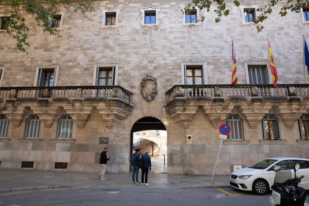 Im Mordprozess um den Tod eines deutschen Urlaubers auf Mallorca sind noch viele Fragen offen. (Archivbild)