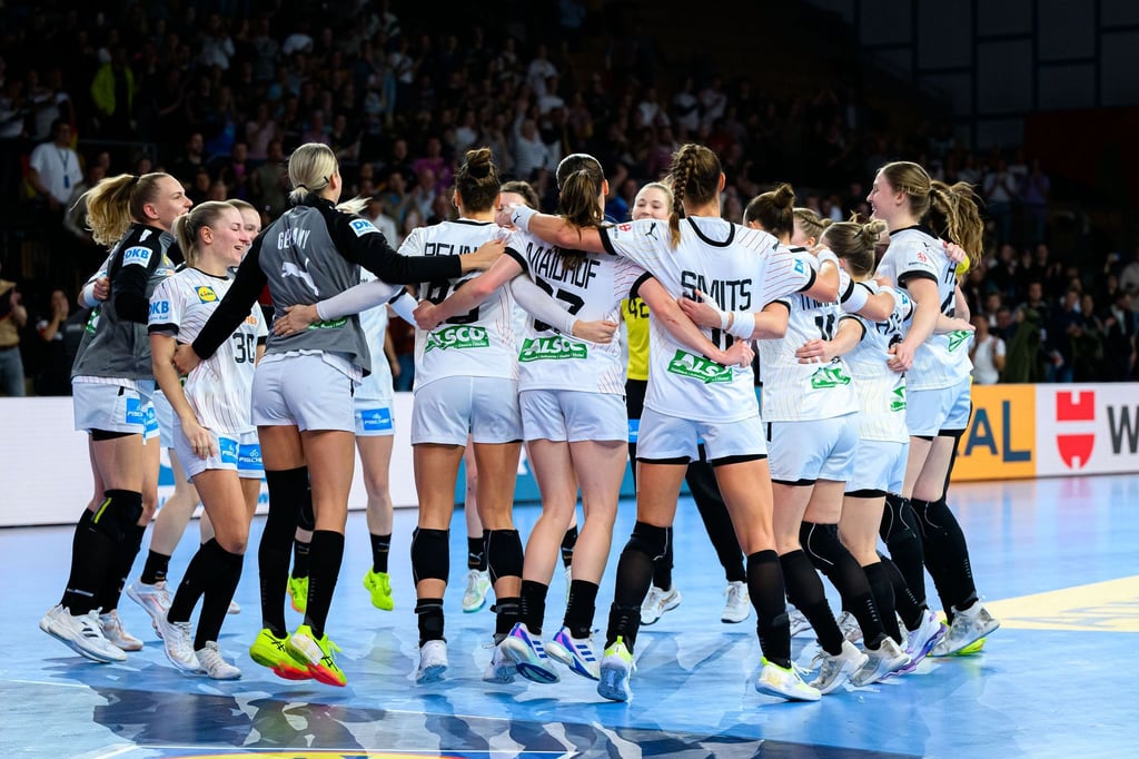Die deutschen Handballerinnen wollen auch in der EM-Hauptrunde Grund zum Jubel haben.