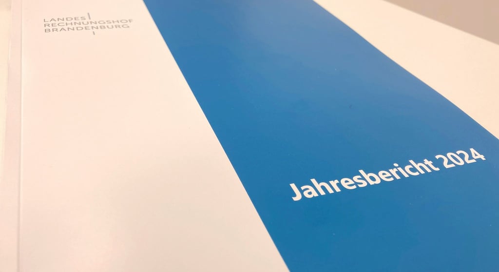 Der neue Jahresbericht des Landesrechnungshofs merkt eine dringende Auseinandersetzung mit den Ausgaben des Landes Brandenburg an.